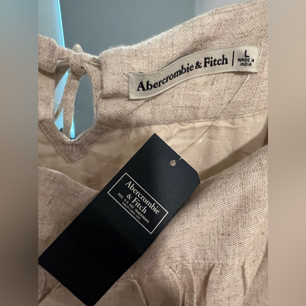 Abercrombie and Fitch Linen top! Size L!